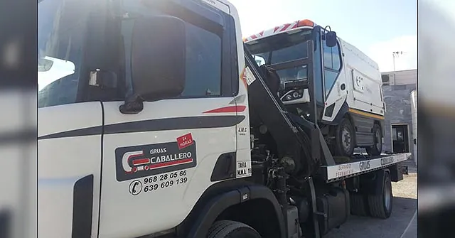 Grúas Caballero asistencia en carretera 9